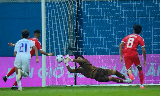 Trực tiếp bán kết ASEAN Cup Singapore vs Thái Lan 1-3 (H2): Singapore có bàn rút ngắn cách biệt