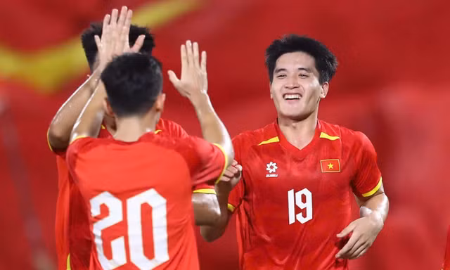 Vì sao chân sút trẻ nhất đội tuyển Việt Nam chưa thi đấu phút nào ở ASEAN CUP 2026?