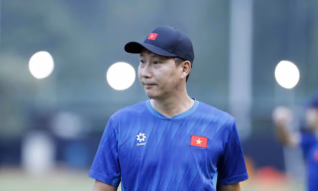 HLV Kim Sang-sik: 'Tuyển Việt Nam đã có cách khắc chế Thái Lan’