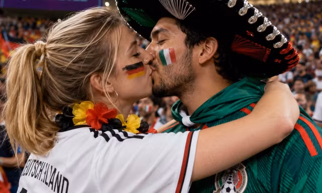 Bùng nổ ứng dụng hẹn hò mùa World Cup 2026: Lễ hội tình yêu chớp nhoáng hay cạm bẫy bên lề sân cỏ? 