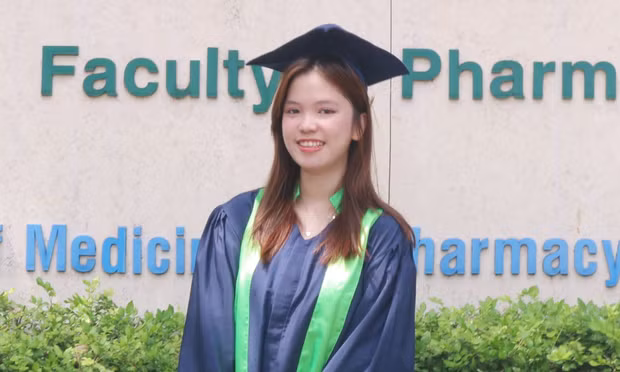 Cô gái từng tự ti về GPA giành học bổng thạc sĩ tại Pháp bằng năng lực nghiên cứu và hoạt động cộng đồng