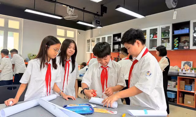 Thông tư giao sở GDĐT chủ trì xây dựng, thẩm định, cung cấp đề kiểm tra định kì chung cho các cơ sở giáo dục trên địa bàn