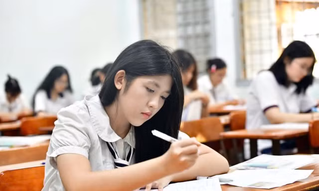 Nếu chỉ còn một phương thức xét tuyển, các trường sẽ khó tuyển sinh và hạn chế cơ hội của thí sinh. Ảnh minh họa