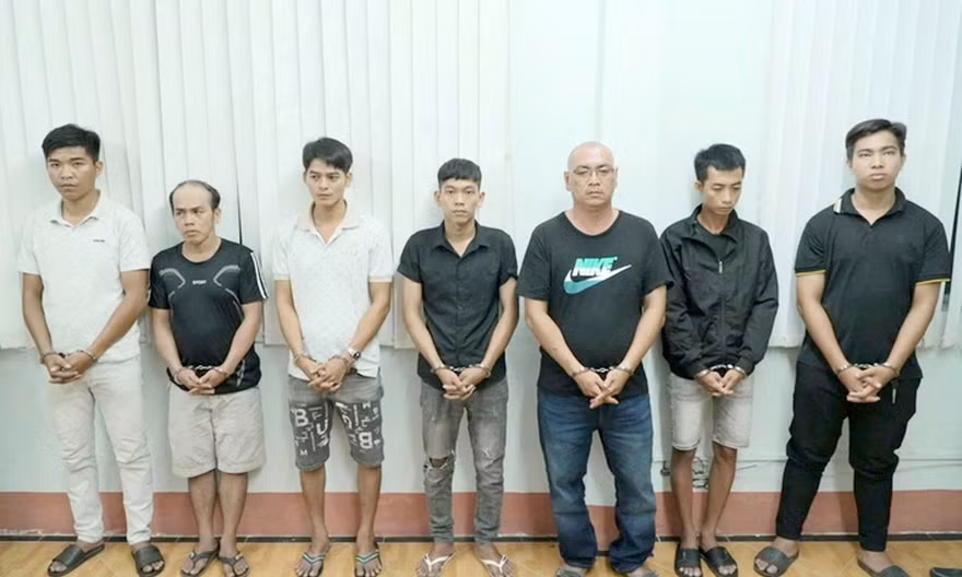 Phê chuẩn lệnh khởi tố thêm 7 người vụ quan tài diễu phố ở Sóc Trăng
