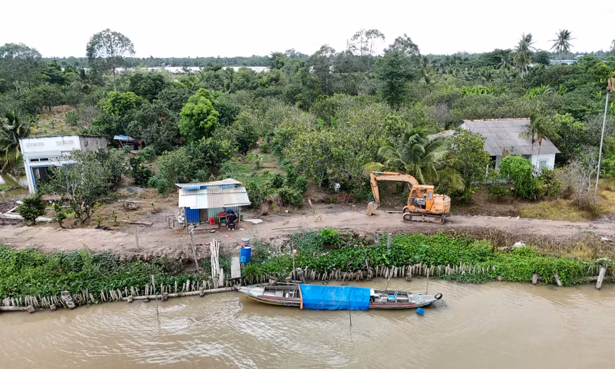 Cồn Thanh Long trước lựa chọn nghiệt ngã: Giữ cồn hay đưa dân vào bờ?