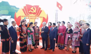 Hình ảnh ngày khai mạc Đại hội đại biểu Đảng bộ tỉnh Tuyên Quang lần thứ I