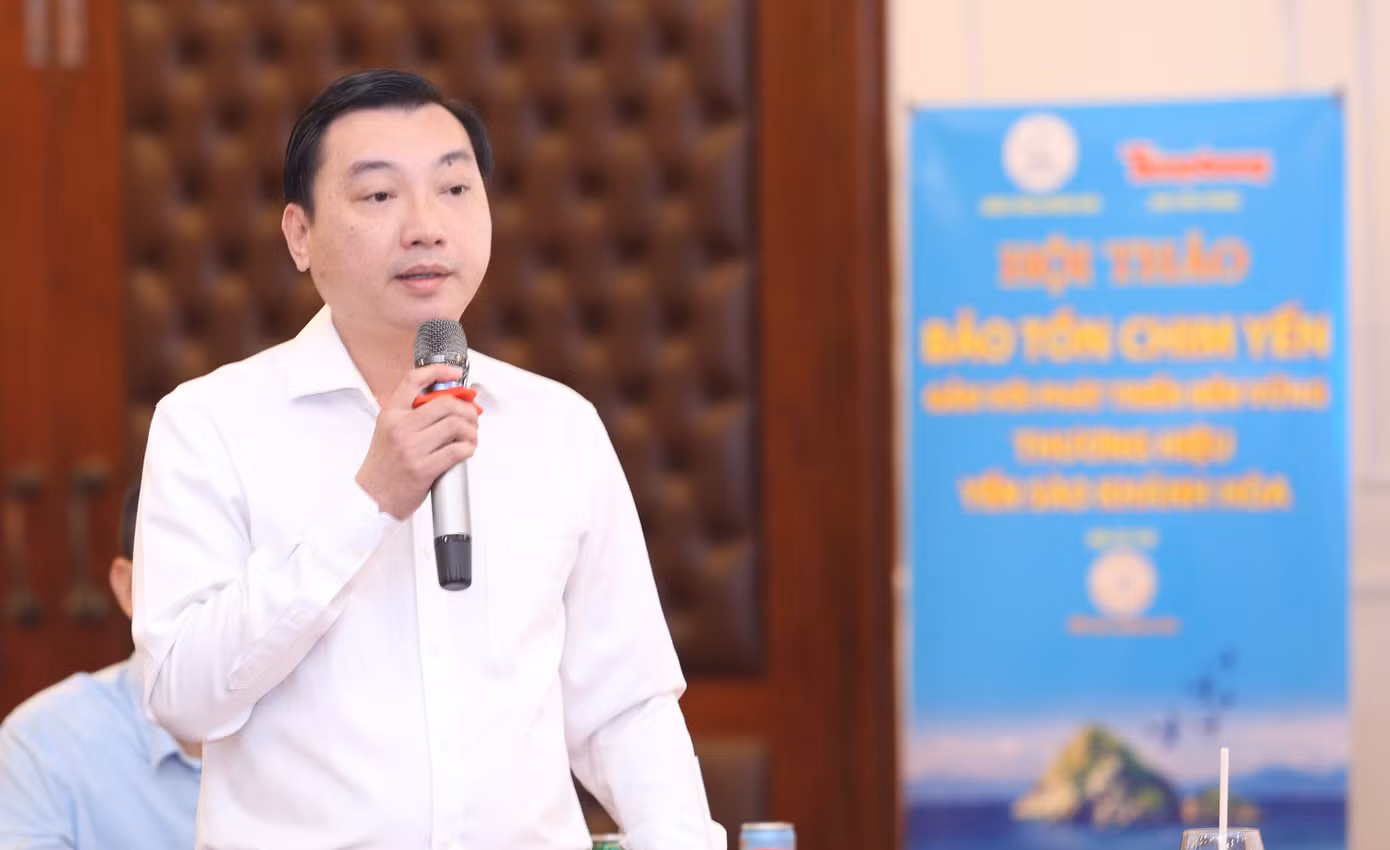 trung-ta-nguyen-viet-trung-pho-truong-phong-canh-sat-dieu-tra-ve-toi-pham-ve-kinh-te-tham-nhung-buon-lau-va-moi-truong-pc03-cong-an-tinh-khanh-hoa.jpg