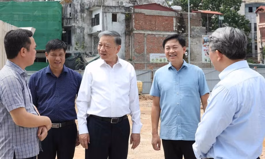 Tổng Bí thư, Chủ tịch nước chỉ đạo sớm thông xe toàn tuyến đường Vành đai 1 