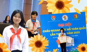 Chân dung nữ sinh 2K11 tham gia Đại hội Thi đua yêu nước toàn quốc lần thứ XI
