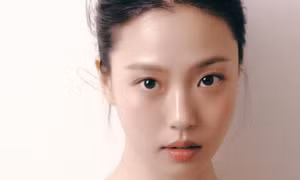 Go Min Si đã trở lại