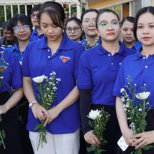 [VIDEO] Nhành hoa trắng và giờ học đặc biệt về lòng yêu nước cho thế hệ trẻ 