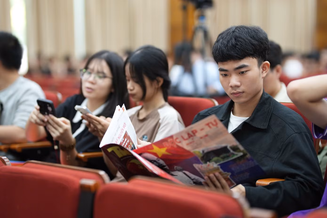619c72438cbc06e25fad.jpg