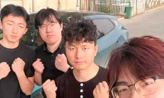 Nam sinh lái xe suốt 1.300 km đưa người lạ về quê gặp mẹ lần cuối