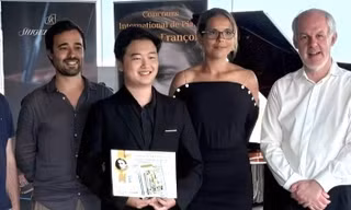 Nghệ sĩ piano Võ Minh Quang thắng lớn