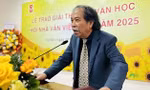 Ông Nguyễn Quang Thiều giận, buồn vụ nhà thơ bị thu hồi giải thưởng