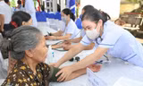 Từng bước thực hiện chính sách miễn viện phí toàn dân