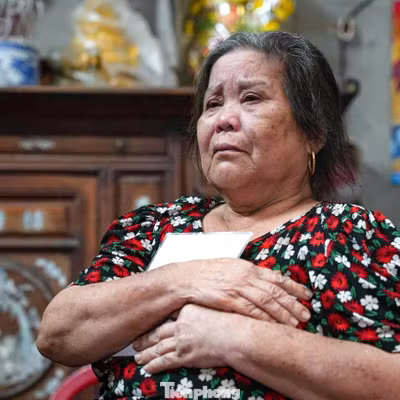 'Tôi là người trong bức ảnh chôn cùng liệt sĩ'