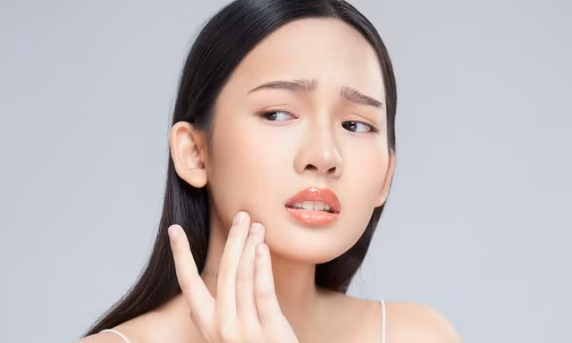 Làm thế nào để xử lý hiệu quả mụn ẩn viêm hay những nốt mụn “nằm lì” dưới da?