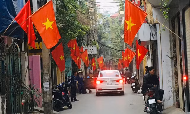 Trưởng thôn, tổ trưởng dân phố nghỉ việc do sắp xếp được hưởng chính sách thế nào?