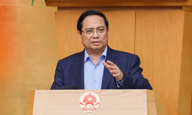 Thủ tướng: 'Ăn Tết gọn, làm việc sớm, vào việc ngay'
