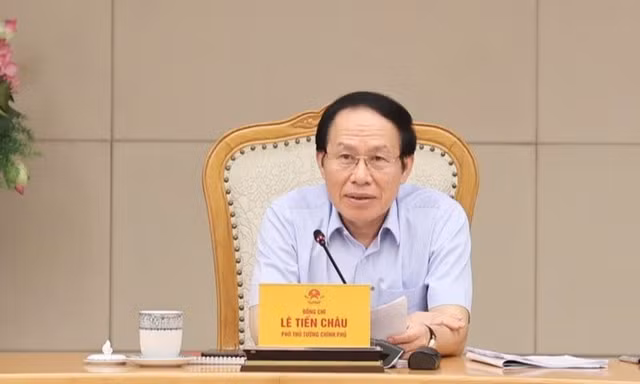 Phó Thủ tướng phê bình một số bộ, ngành, địa phương