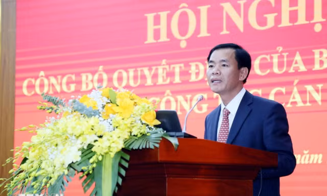 Ông Nguyễn Văn Phương làm Phó Trưởng Ban Chính sách, chiến lược Trung ương