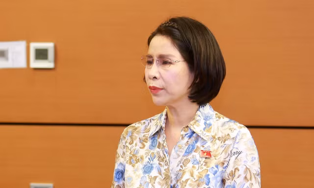 Liên thông dữ liệu y tế, hải quan, thuế để kiểm soát giá thuốc từ gốc