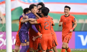 Báo Trung Quốc lo ngại về khả năng đội nhà vượt qua U23 Việt Nam, tiết lộ thủ môn Li Hao chấn thương?