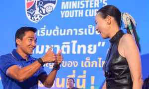 Lo không có đủ CĐV đến xem chung kết, Thái Lan mang vé đến tặng trường học và học viện