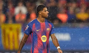 Rashford bị HLV Barca trừng phạt vẫn tỏa sáng rực rỡ 