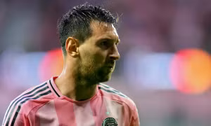 Messi bỏ dở trận đấu vì chấn thương, tuyển Argentina lo sốt vó trước thềm World Cup
