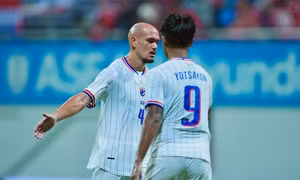 Trung vệ nhập tịch của Thái Lan: Tuyển Việt Nam sở hữu lối chơi rất đặc trưng