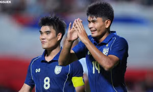 Thắng 3-0 trước đội bóng nghiệp dư, tuyển Thái Lan vẫn bị chỉ trích