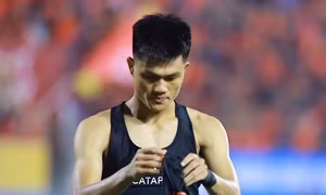 Sau Xuân Son, đội tuyển Việt Nam mất thêm một trung phong chất lượng