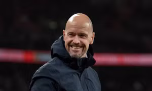 Ajax sa thải người cũ của Liverpool, chuẩn bị bổ nhiệm người cũ của MU