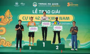 Hơn 10.000 vận động viên chinh phục Trang An Marathon 2025 
