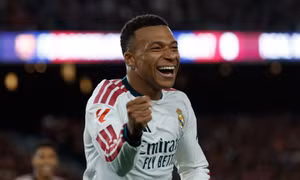 Mbappe gieo sầu cho Barca, Real Madrid thắng Siêu kinh điển