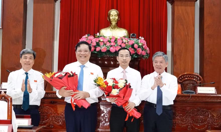 Ông Nguyễn Thanh Nhàn làm Chủ tịch UBND tỉnh Đồng Tháp