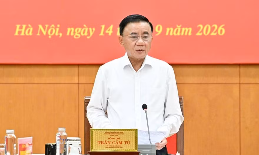 Xử nghiêm cán bộ, đảng viên chia sẻ thông tin chưa kiểm chứng, sai trái, xấu độc