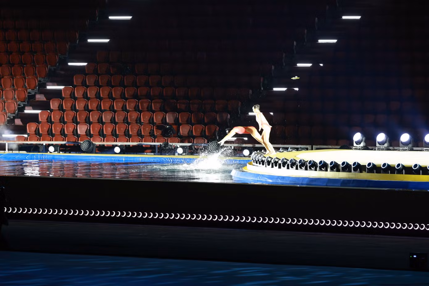 z7309719810458-068d4f4d36521f893bff017bd672b016.jpg
