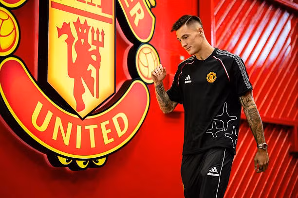 gettyimages-2232841895-612x612.jpg