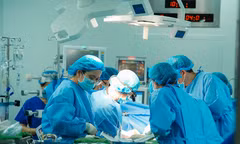 Em trai hiến gan cứu anh bị ung thư