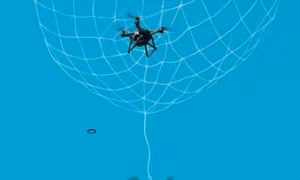Nga lên kịch bản 'bắt UAV' Ukraine bằng máy phóng lưới
