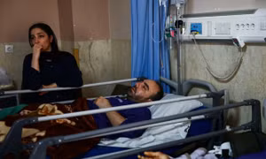 Nạn nhân vụ cây cầu bị tấn công ở Iran: ‘Đá rơi như mưa’