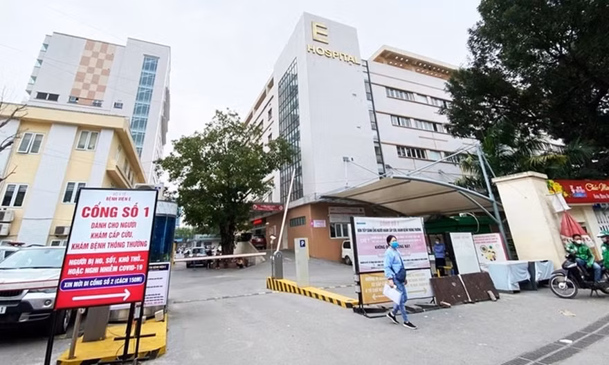 Bộ Y tế vào cuộc vụ ‘muốn nhanh phải kẹp tiền vào sổ’ tại Bệnh viện E