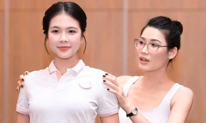 Không khí trước chung khảo Hoa hậu Việt Nam đang rất nóng