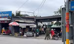 Đốt phòng trọ người yêu cũ rồi trộm xe máy tẩu thoát