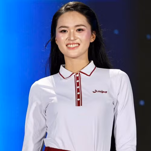 Sân khấu đặc biệt của 25 cô gái Hoa hậu Việt Nam 