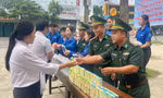 Tuổi trẻ Biên phòng tiếp sức sĩ tử vùng biên