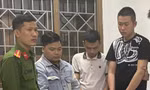 Đánh hội đồng bạn cờ bạc, ép chuyển khoản lại tiền rồi cướp luôn điện thoại 